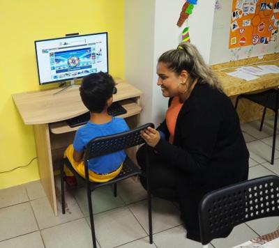 Nízkoprah otevřel své dveře dokořán