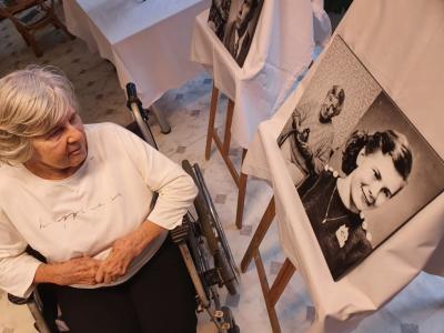 Vernisáž fotografické výstavy „To jsem Já…“. 